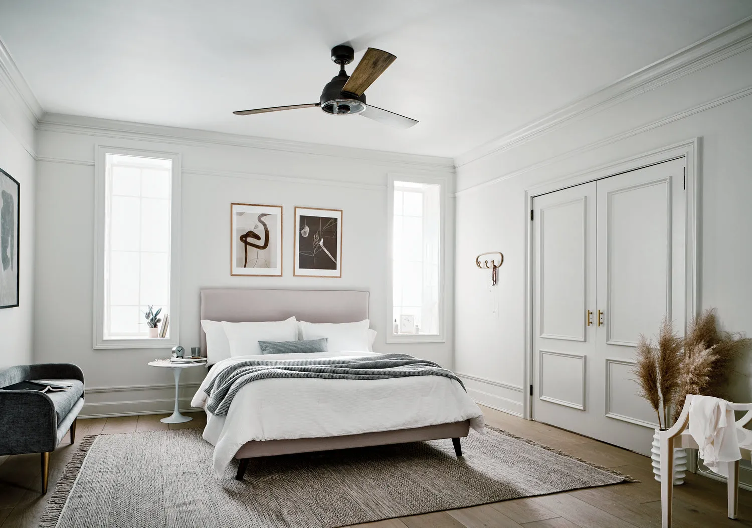 60"Ceiling Fan from the Pinion Collection in Anvil Iron Finish by Kichler