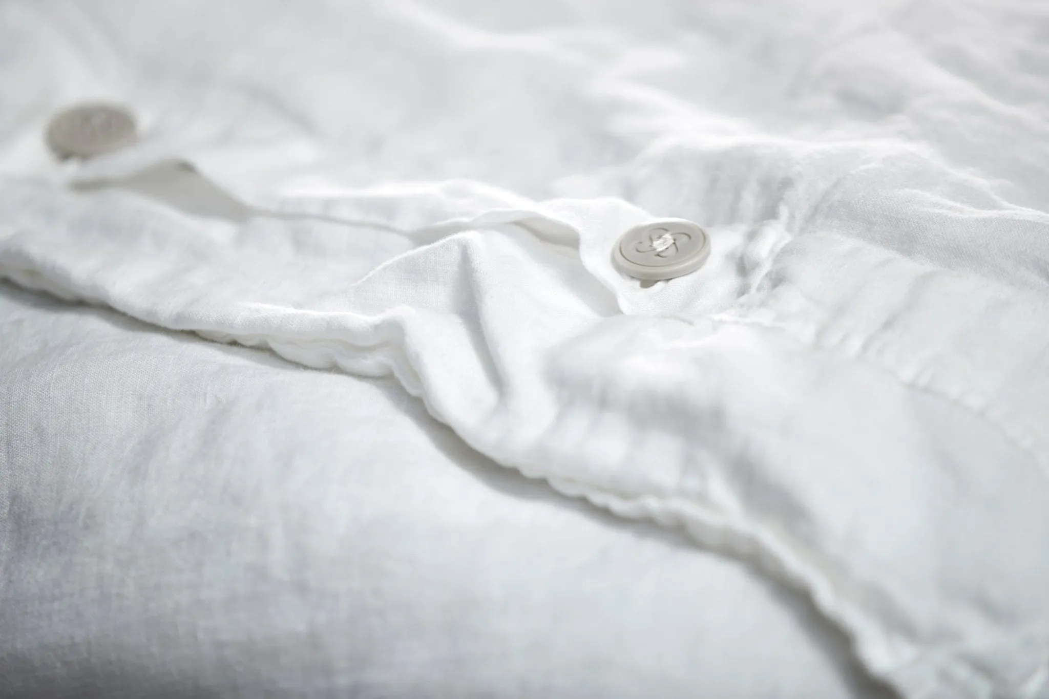 Airo Linen White