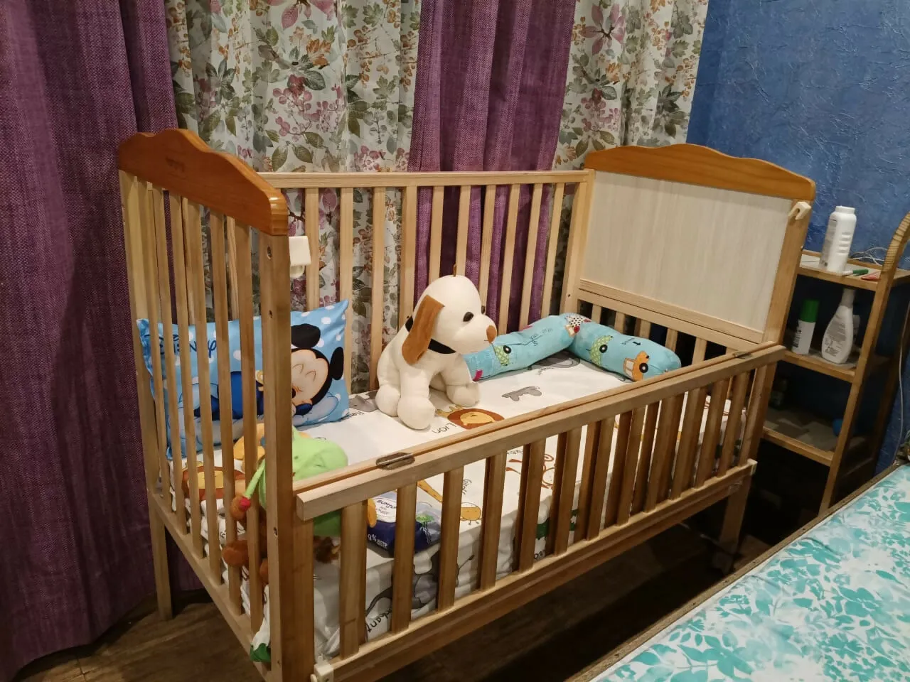 BABYHUG Lily Wooden Cot, Dimensions: 149×64×104 cm