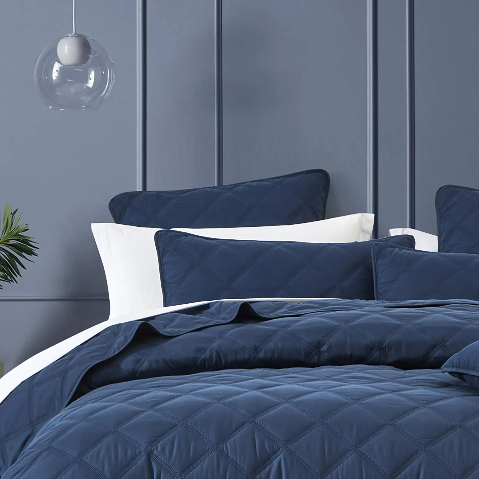 Bianca Barclay Coverlet Set Navy