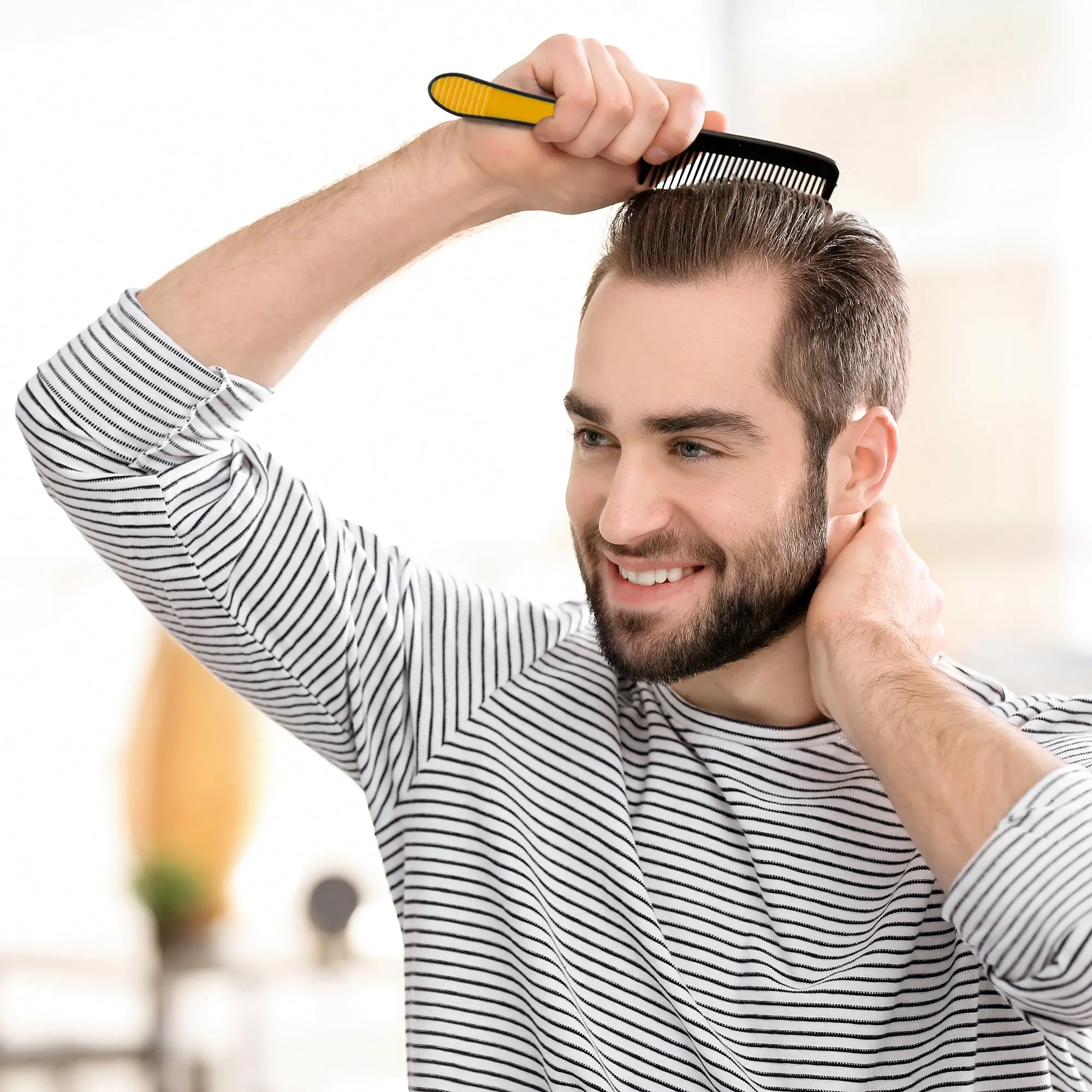 Comb With Easy Grip Handle