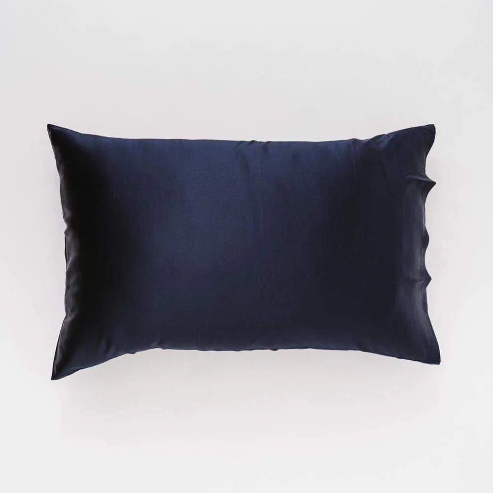 Deborah Hutton Silk Pillowcase