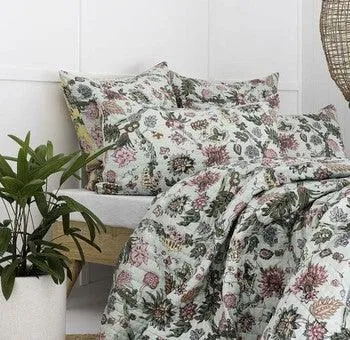 Floral Vine Cotton Pillowcase | Mint-Yellow