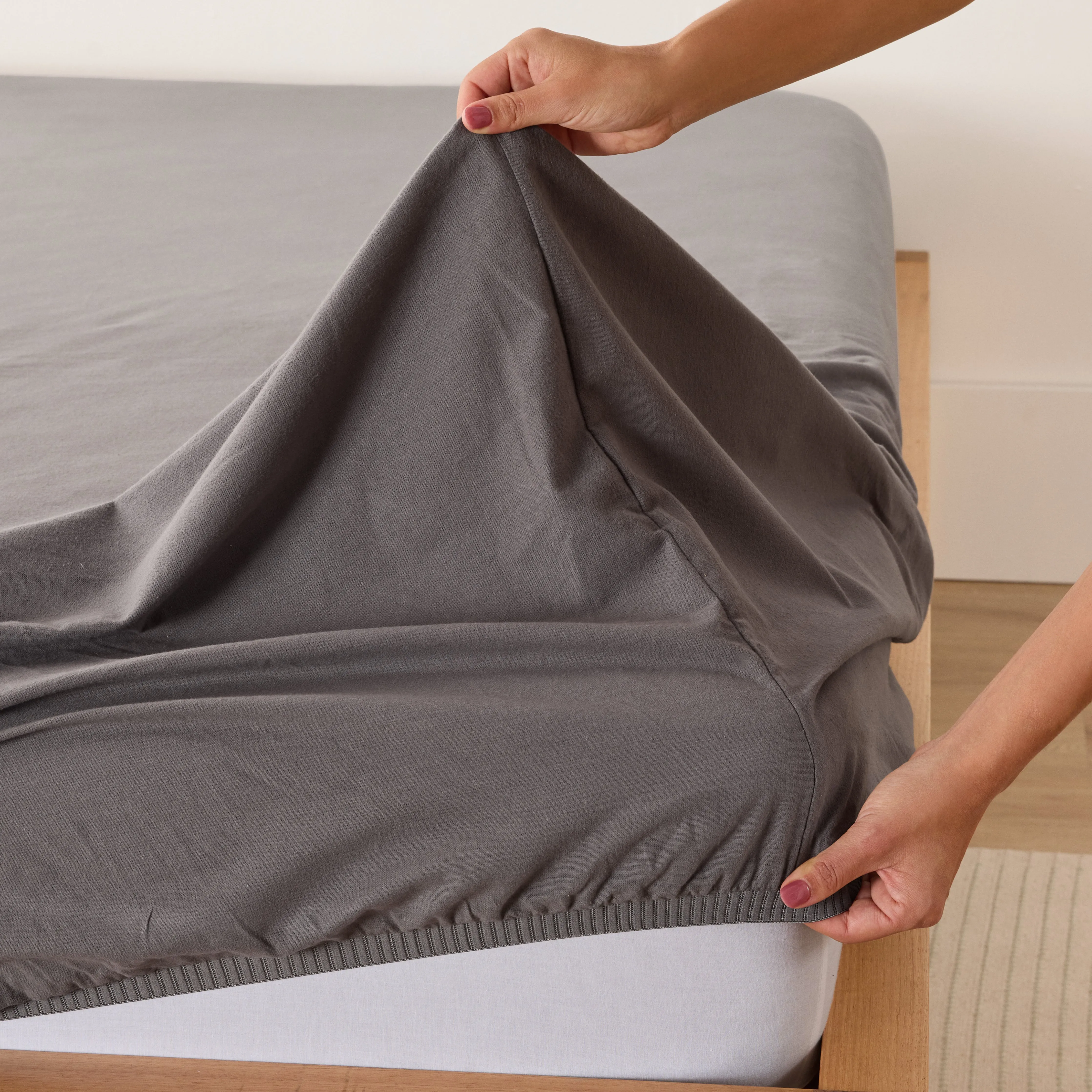 Frankie Flannelette - Charcoal Fitted Sheet