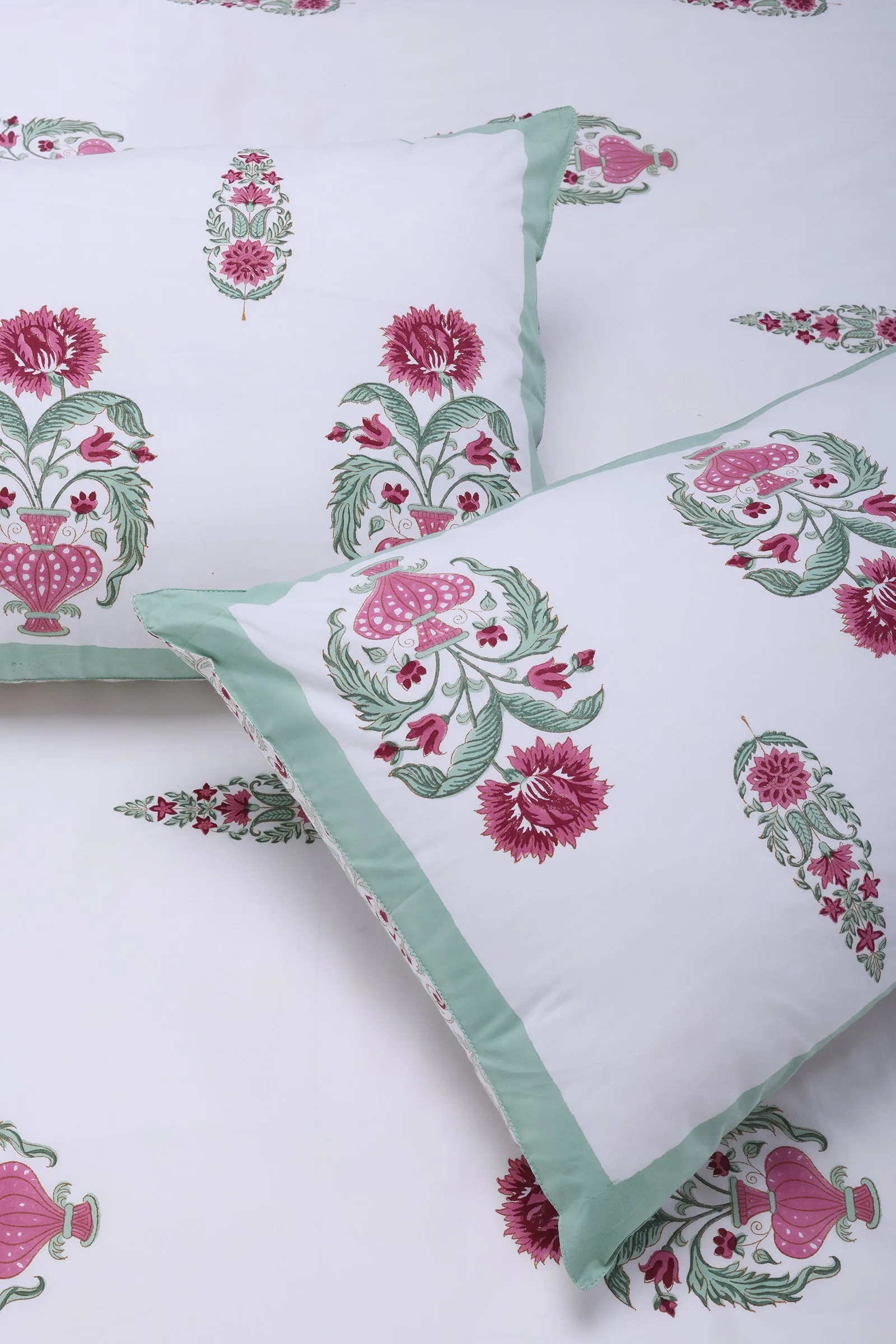 Guldasta E Shaheena Pink Cotton Percale Bedsheet