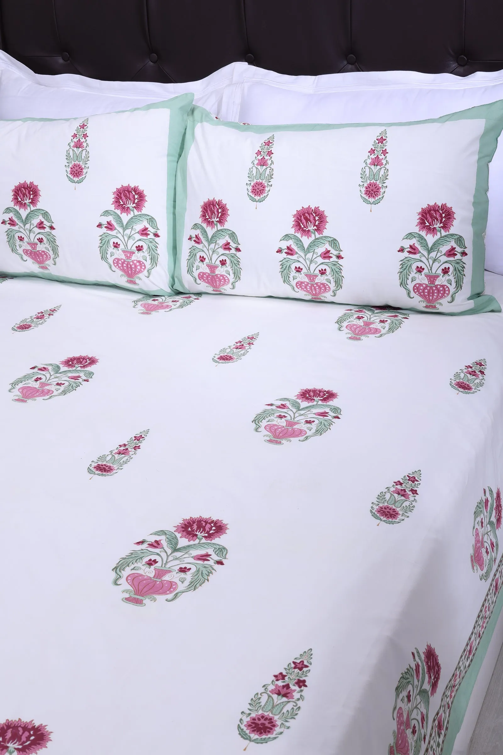 Guldasta E Shaheena Pink Cotton Percale Bedsheet