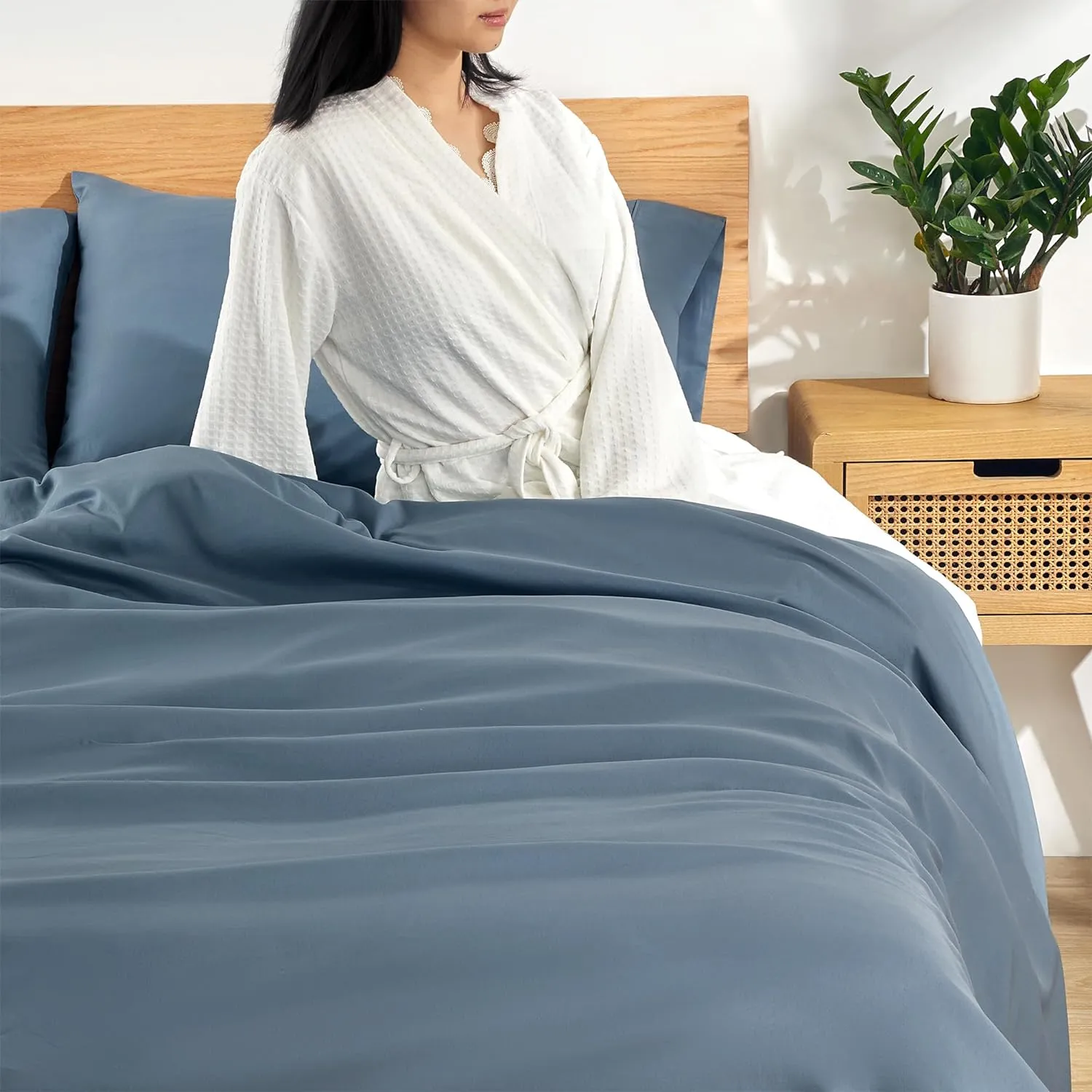 Lightweight Microfiber Sheets Set Blue with Pillowcases