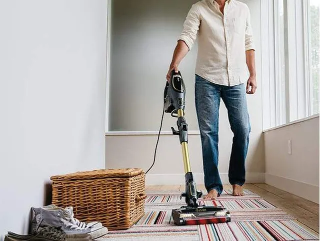 SharkFLEX DuoClean Corded Ultra-Light Vacuum (HV390)