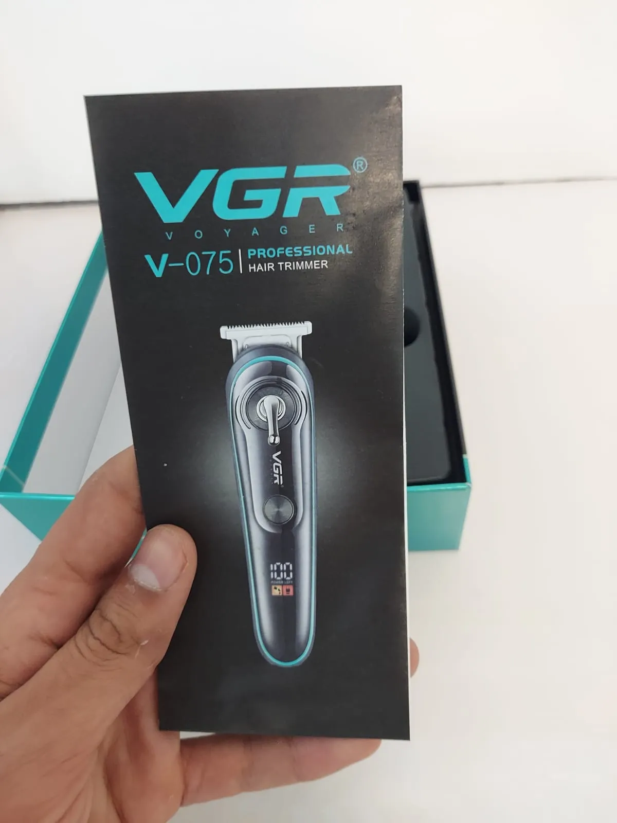 VGR Professional Hair Trimmer V-075